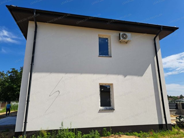 Eladó ikerház, Nyíregyházán 119.9 M Ft, 5 szobás