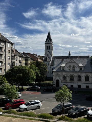 Eladó téglalakás, Budapesten, XI. kerületben, Bocskai úton