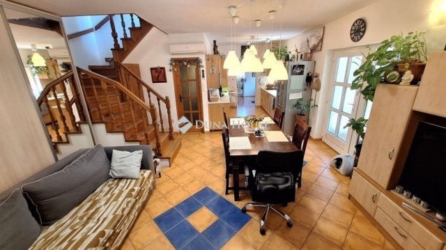 Eladó családi ház, Ráckevén 72.5 M Ft, 5 szobás