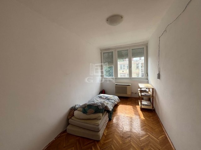 Eladó téglalakás, Körmenden 26 M Ft, 2 szobás