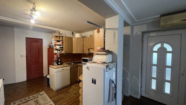 Eladó családi ház, Baján 20.9 M Ft, 2 szobás