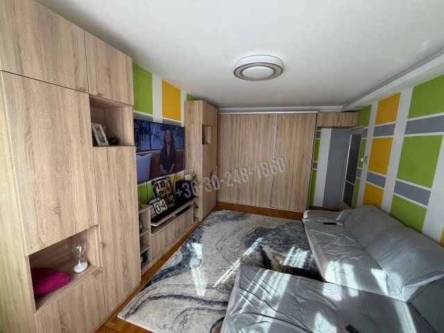 Eladó téglalakás, Nyíregyházán 42 M Ft, 3 szobás