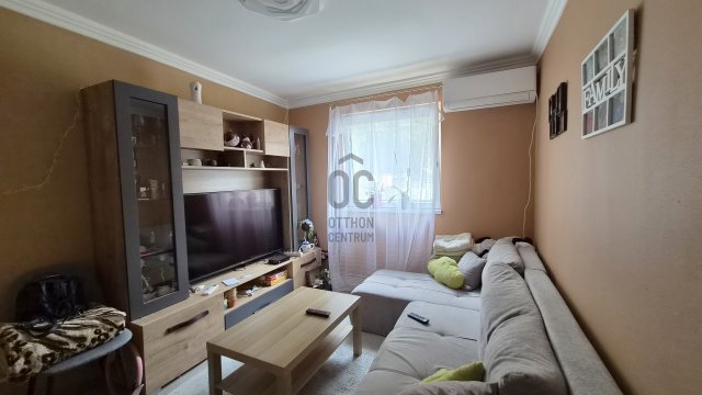 Eladó családi ház, Monoron 36.9 M Ft, 2 szobás