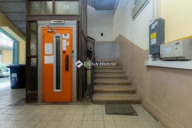 Eladó téglalakás, Budapesten, VIII. kerületben 67 M Ft, 2 szobás