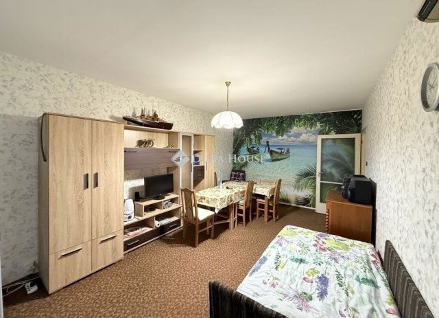 Eladó panellakás, Százhalombattán 63.9 M Ft, 3 szobás