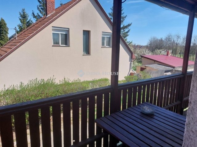 Eladó családi ház, Berhidán 78 M Ft, 6 szobás