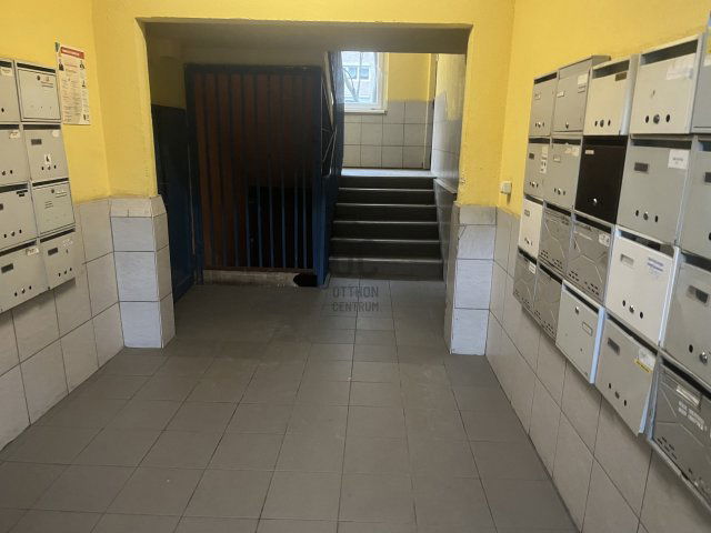 Eladó panellakás, Budapesten, X. kerületben 69.99 M Ft, 3 szobás