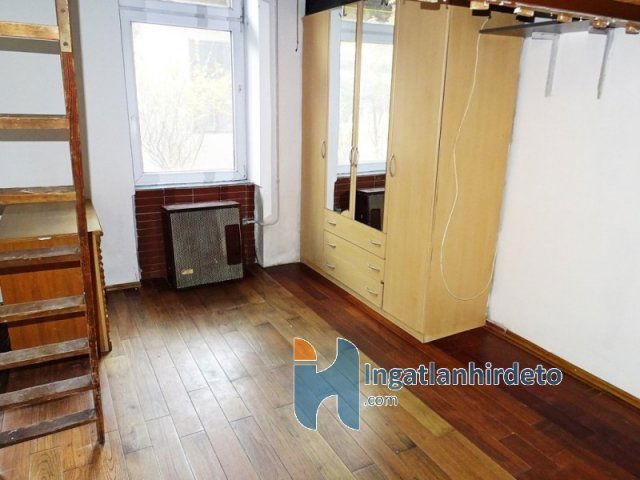 Eladó téglalakás, Budapesten, X. kerületben 27.5 M Ft, 1 szobás
