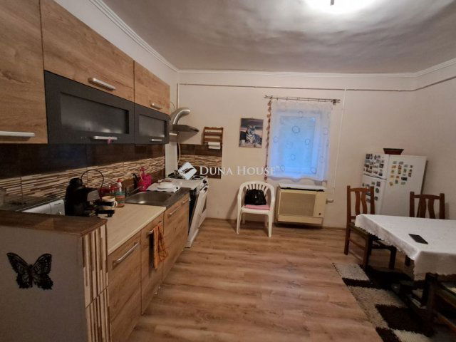 Eladó családi ház, Tószegen, Szabadság úton 19.9 M Ft