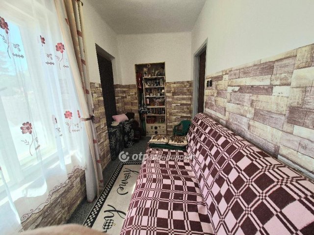 Eladó családi ház, Daruszentmiklóson 24.5 M Ft, 1+1 szobás