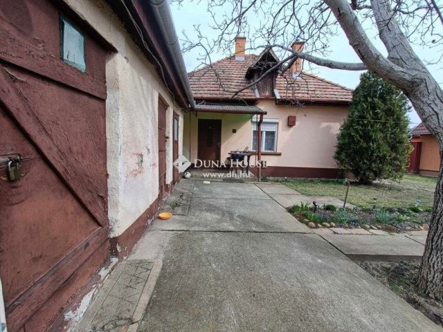 Eladó családi ház, Kecskeméten 59 M Ft, 2 szobás