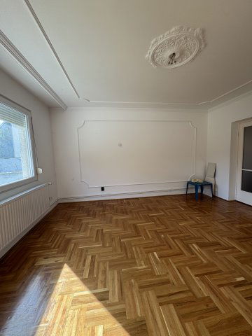 Eladó téglalakás, Szegeden 72.9 M Ft, 2 szobás