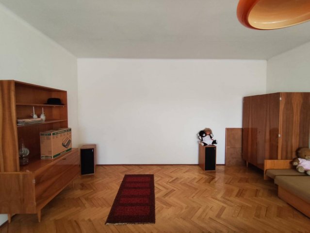 Eladó családi ház, Baján 89 M Ft, 6 szobás