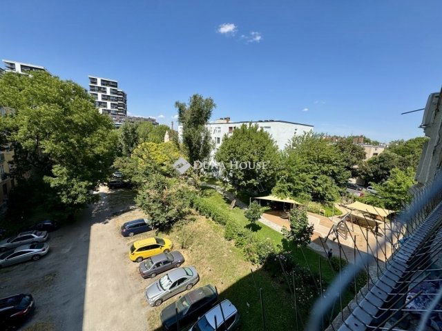 Eladó téglalakás, Budapesten, IV. kerületben 76.8 M Ft, 3 szobás