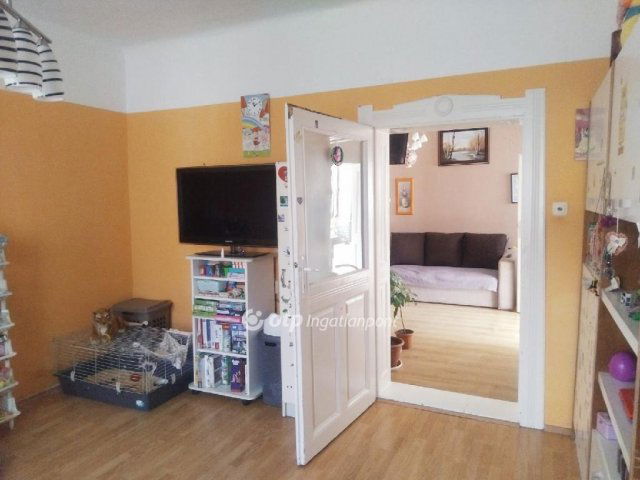 Eladó családi ház, Hajdúböszörményen 44 M Ft, 2+1 szobás