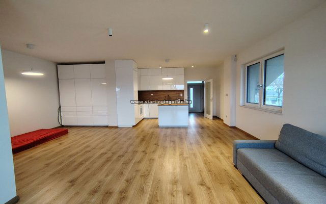 Kiadó téglalakás, albérlet, XI. kerületben, Brassó úton