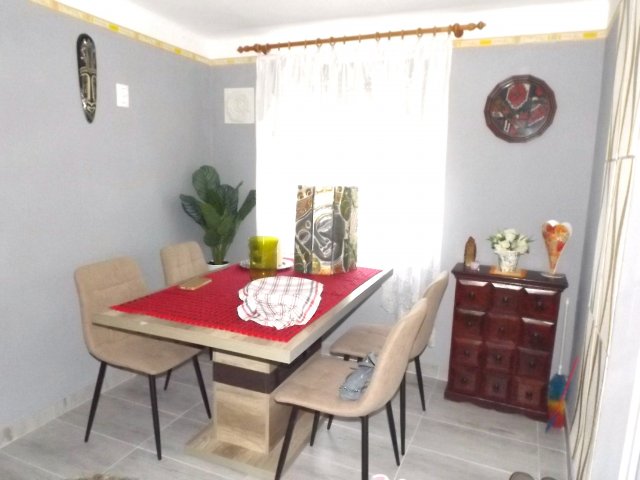 Eladó családi ház, Nagyatádon 19.5 M Ft, 2 szobás