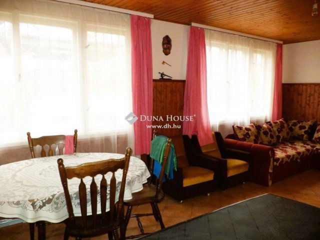 Eladó családi ház, Velencén 43.5 M Ft, 2 szobás