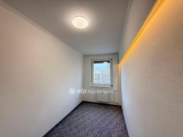 Eladó panellakás, Budapesten, XX. kerületben 78 M Ft, 3 szobás