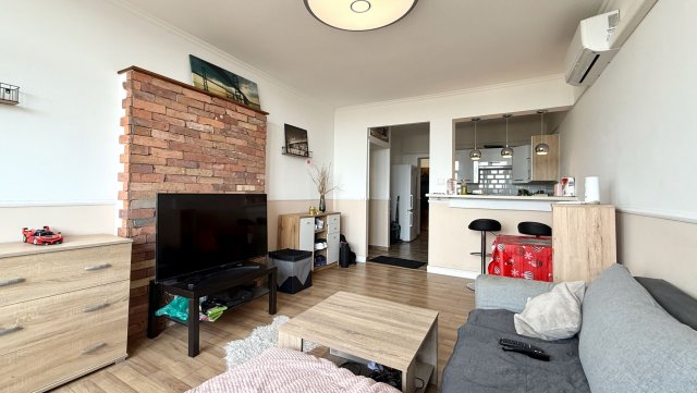 Eladó téglalakás, Debrecenben 57.5 M Ft, 2 szobás