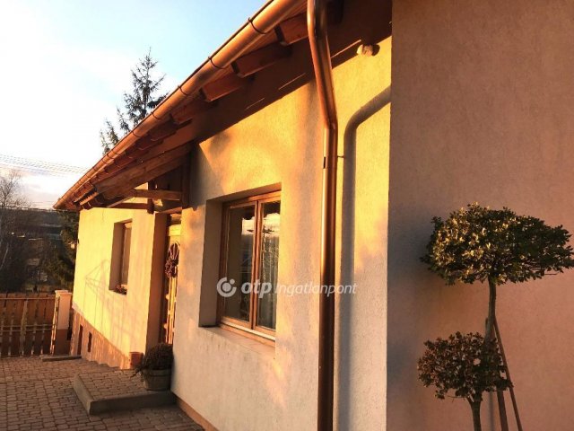 Eladó családi ház, Salgótarjánban 69 M Ft, 5 szobás