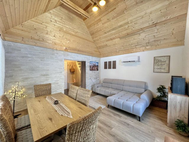 Eladó családi ház, Kaposváron, Vadkörte utcában 62.9 M Ft