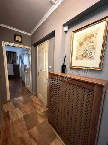 Eladó iroda, Győrött, Bajcsy-Zsilinszky úton 80 M Ft, 3+1 szobás