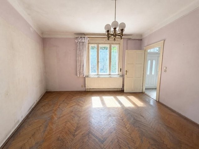 Eladó téglalakás, Budapesten, IV. kerületben 41.9 M Ft, 1 szobás