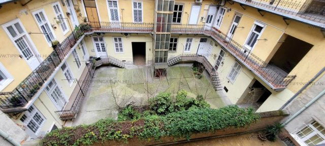 Eladó téglalakás, VI. kerületben, Székely Bertalan utcában