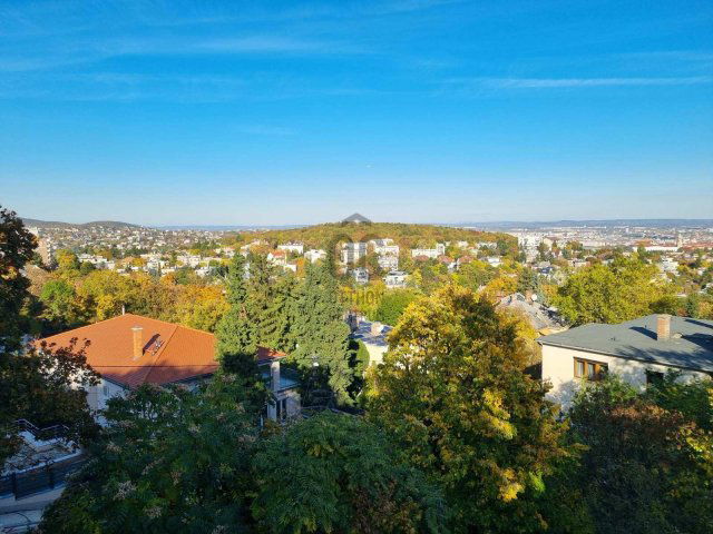 Eladó téglalakás, Budapesten, XII. kerületben 165 M Ft, 3 szobás