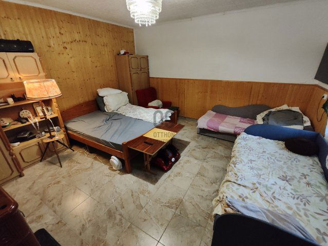 Eladó családi ház, Ősin 27.9 M Ft, 2 szobás