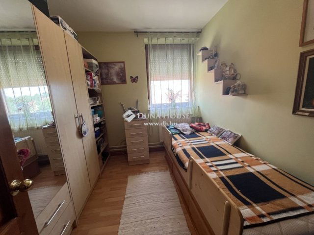 Eladó családi ház, Szombathelyen 114.99 M Ft, 9 szobás