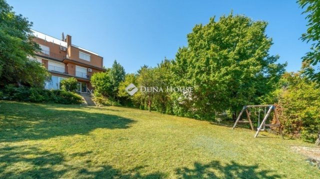 Eladó téglalakás, Budapesten, II. kerületben 234 M Ft, 4 szobás