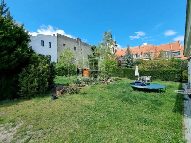 Kiadó iroda, Székesfehérvárott 270 E Ft / hó, 3 szobás