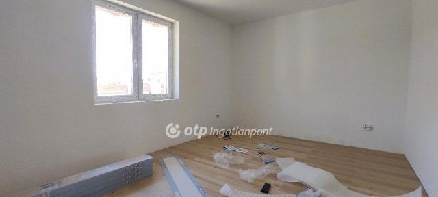 Eladó ikerház, Turán 69.99 M Ft, 4 szobás / költözzbe.hu