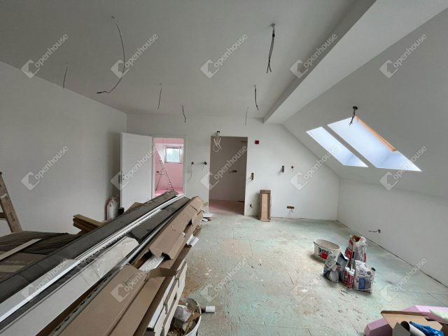 Eladó téglalakás, Fertőszentmiklóson 62.9 M Ft, 2 szobás