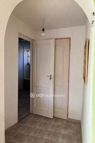 Eladó családi ház, Lovásziban 22 M Ft, 3+1 szobás