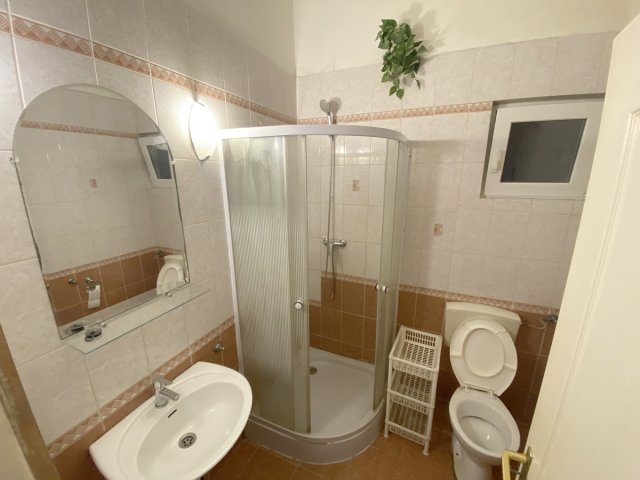 Kiadó téglalakás, albérlet, Budapesten, VI. kerületben