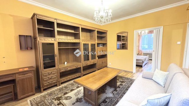 Eladó téglalakás, Szombathelyen 42.9 M Ft, 2 szobás