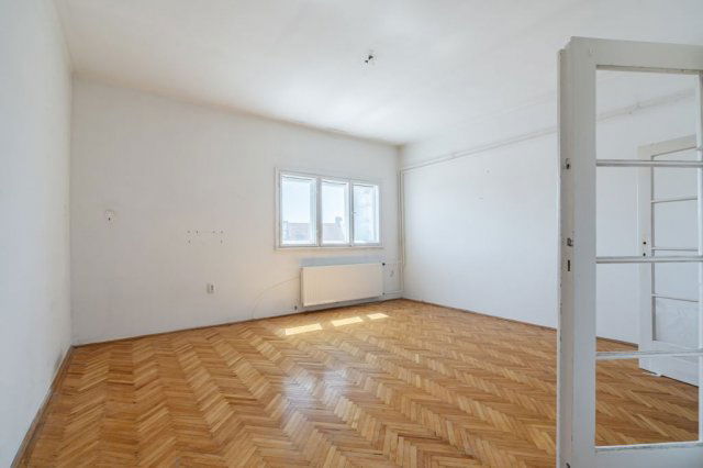 Eladó téglalakás, Budapesten, V. kerületben, Sütő utcában