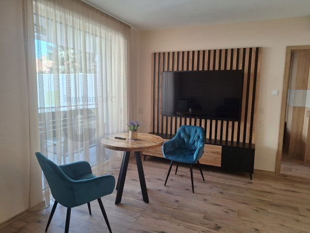Kiadó téglalakás, albérlet, Szegeden 250 E Ft / hó, 2 szobás