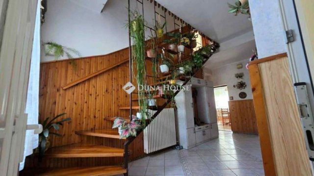 Eladó családi ház, Szombathelyen 75.99 M Ft, 5 szobás