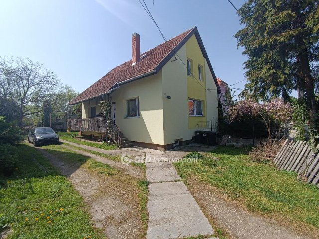 Eladó családi ház, Gárdonyban 99 M Ft, 3+2 szobás