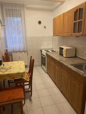 Kiadó téglalakás, albérlet, Oroszlányban 150 E Ft / hó