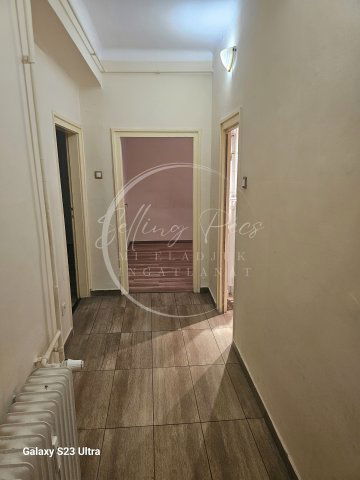 Eladó téglalakás, Pécsett, Zsolnay Vilmos utcában 49.8 M Ft