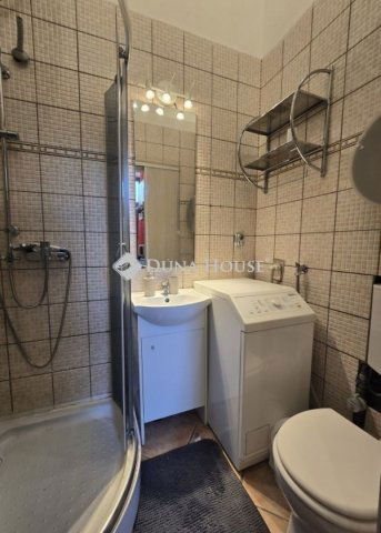 Eladó téglalakás, Budapesten, VIII. kerületben 36.99 M Ft