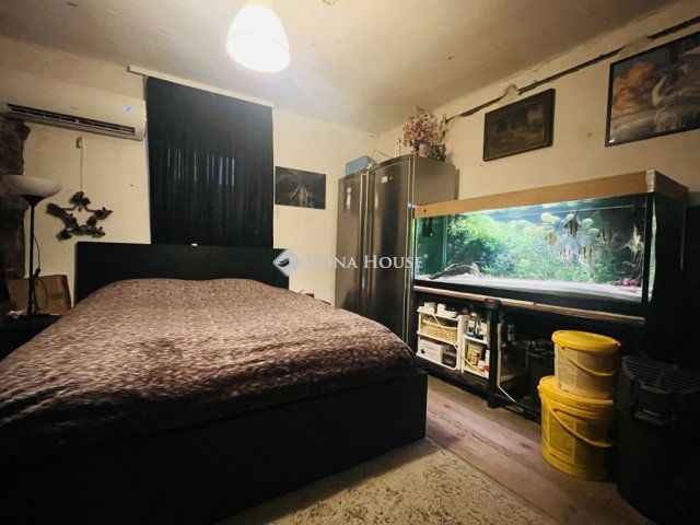 Eladó családi ház, Kondorfán 29.6 M Ft, 1+1 szobás