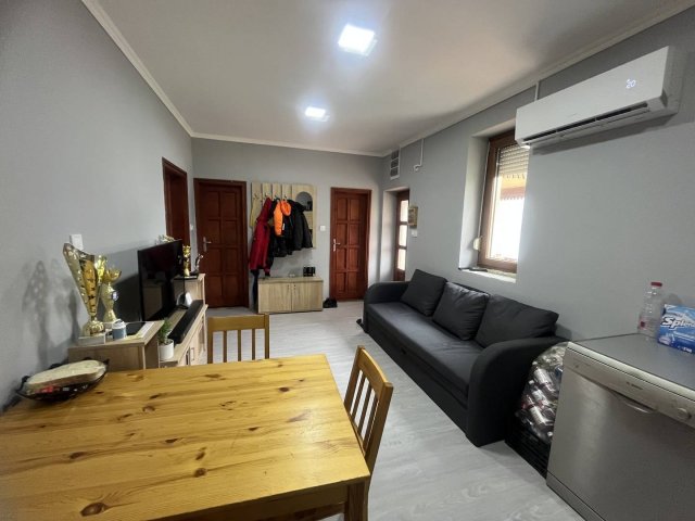 Eladó családi ház, Nádudvaron 39.5 M Ft, 2 szobás