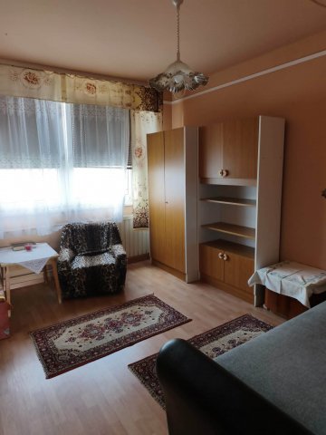 Eladó panellakás, Kazincbarcikán, Gyulai Pál utcában 22.8 M Ft