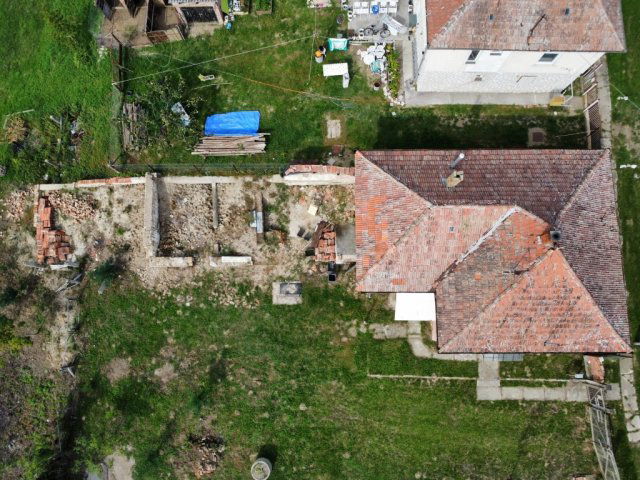 Eladó családi ház, Tófaluban 7.9 M Ft, 3 szobás